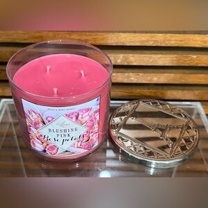 Rare HTF Bath & Body Works Blushing Pink Rose Petals 3-Wick Candle